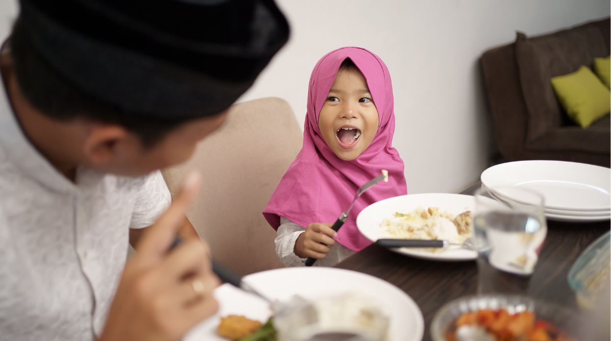 makanan berbuka puasa untuk anak, menu berbuka, anak belajar puasa, anak buka puasa