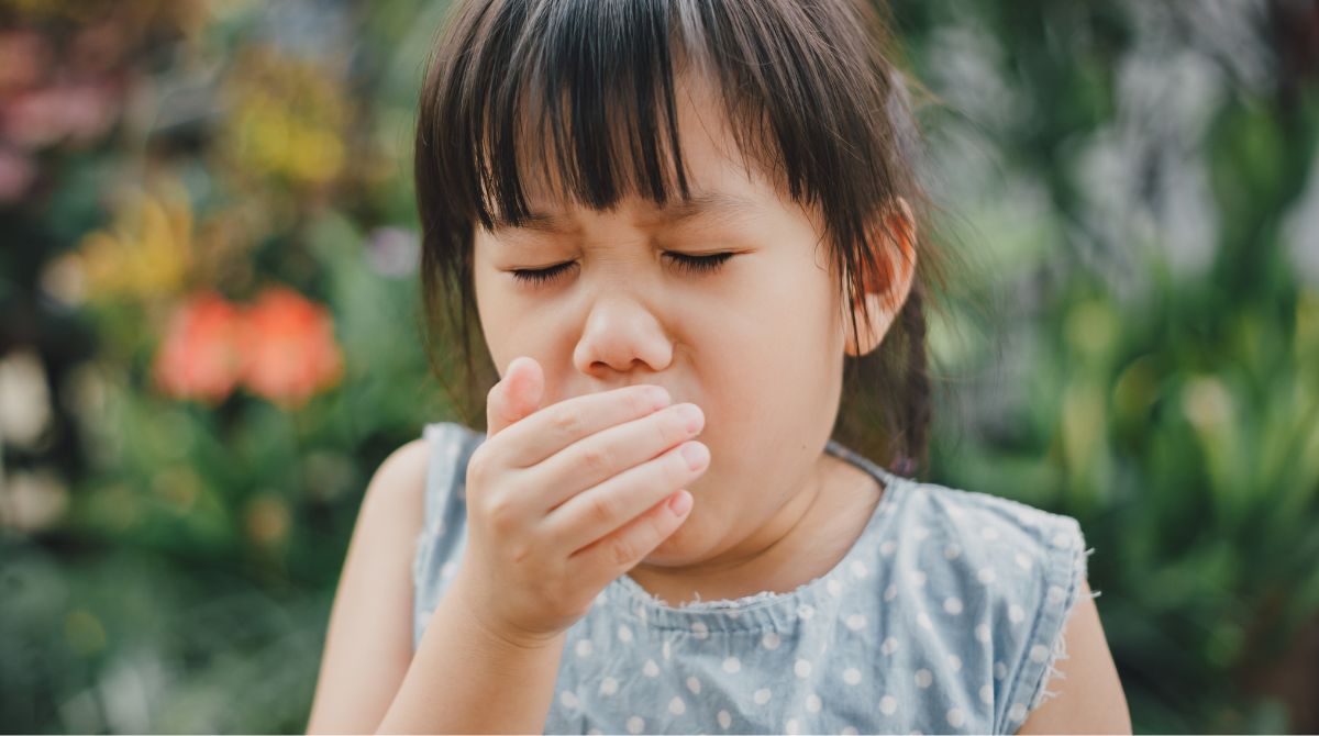 gejala alergi pada anak, anak bersin, hidung anak tersumbat, penyebab anak alergi