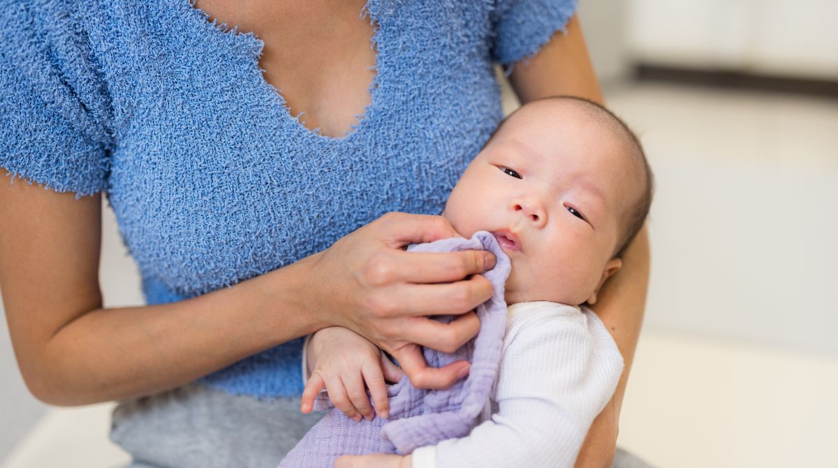 gerd pada anak, bayi gumoh