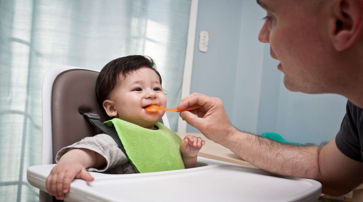 kurva pertumbuhan anak, anak makan