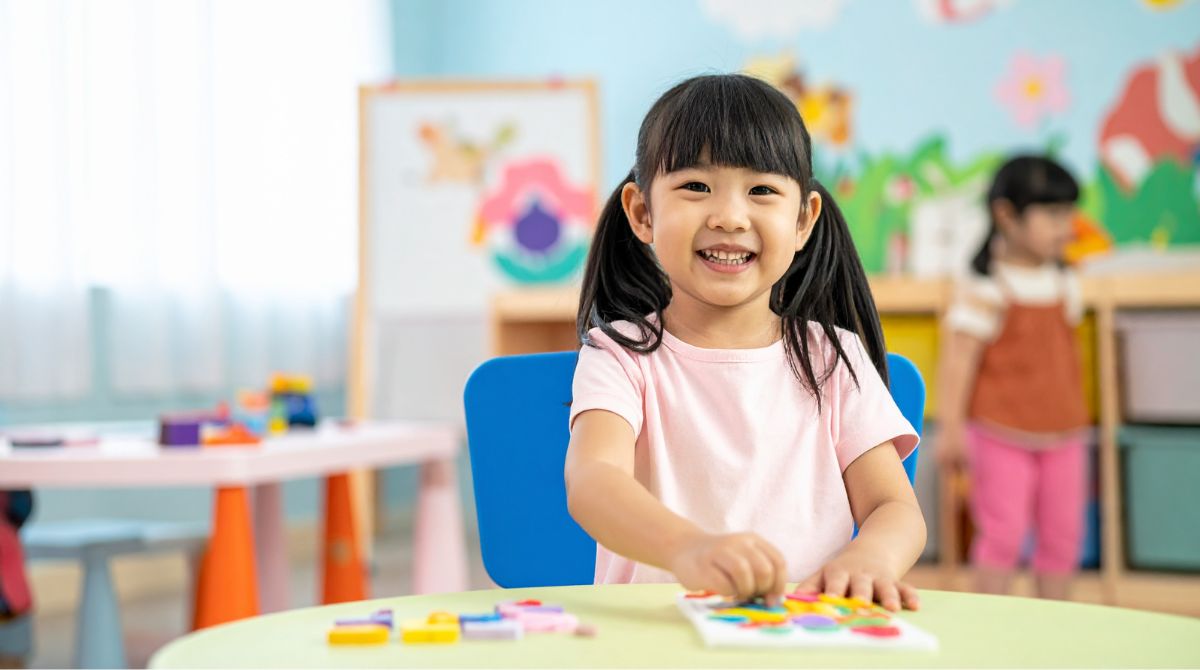 memahami anak gifted, anak main