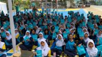 5. Penyerahan Dukungan PHBS kepada Peserta Anak KAO 2026