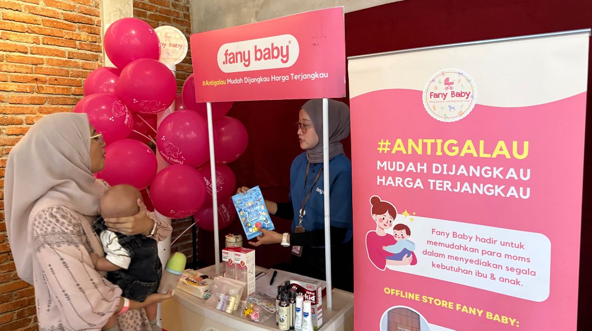 cara membangun bonding dengan anak, booth fany baby